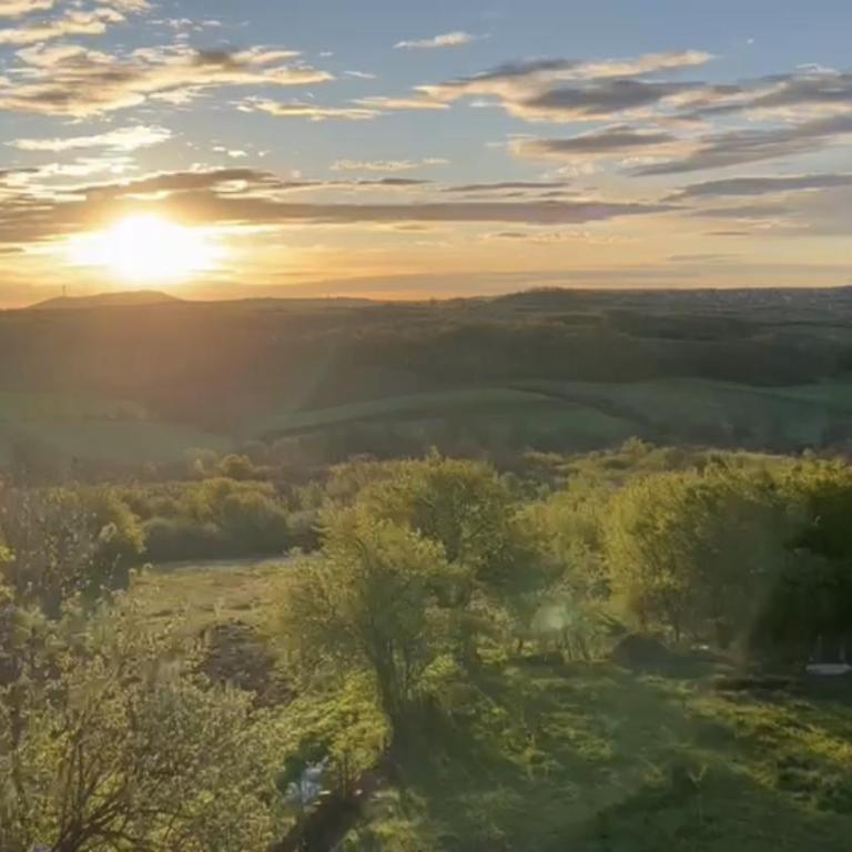 Apartment with beautiful view of Avala Mountain 3 rooms for 6 guests max SRB, DE, EN - Apartman sa 3 Spavaće Sobe - 8