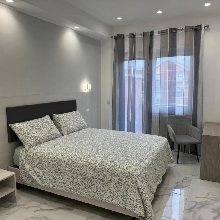 Alba White - Deluxe Double or Twin Room with Balcony - 10