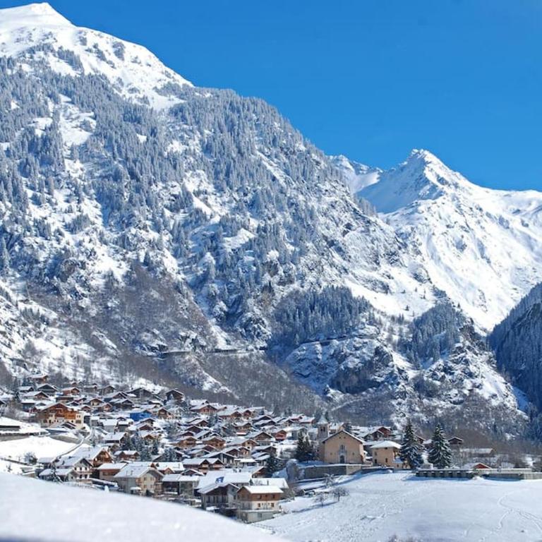 Evasion Alpine - Vue imprenable & Confort Moderne - Appartement - 58