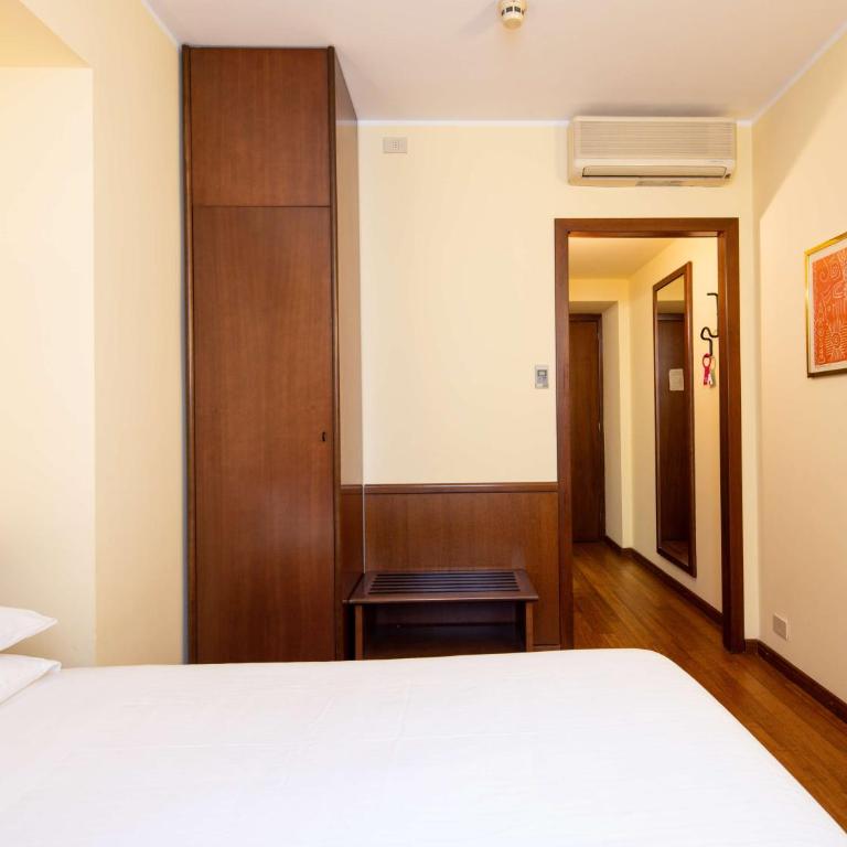 Best Western Hotel Crimea - Standard Single Room - 4