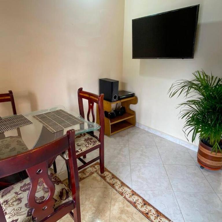 Central y Cómoda casa San Rafael Wifi y Balcón - Apartamento de 3 dormitorios - 32