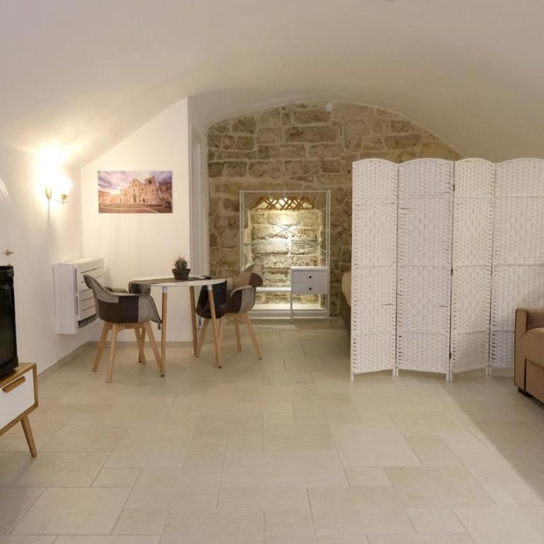 Palazzo Matilde - Family Double Room - 11