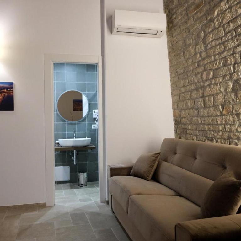Palazzo Matilde - Deluxe Family Room - 7