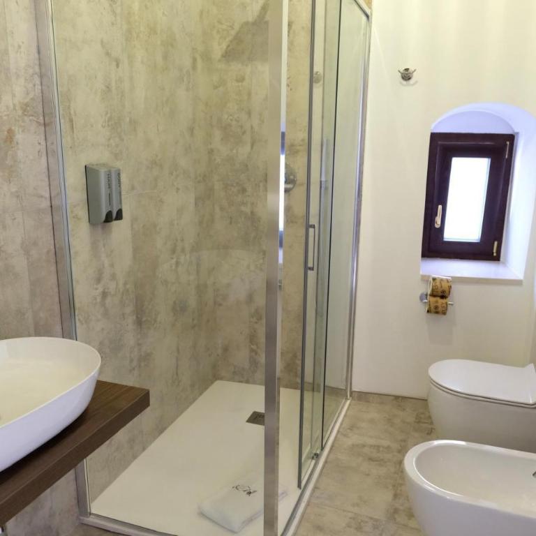 Palazzo Matilde - King Room with Balcony - 2