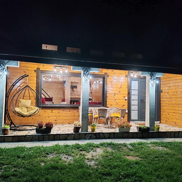 Kucica od drveta 1 - Two-Bedroom House - 7