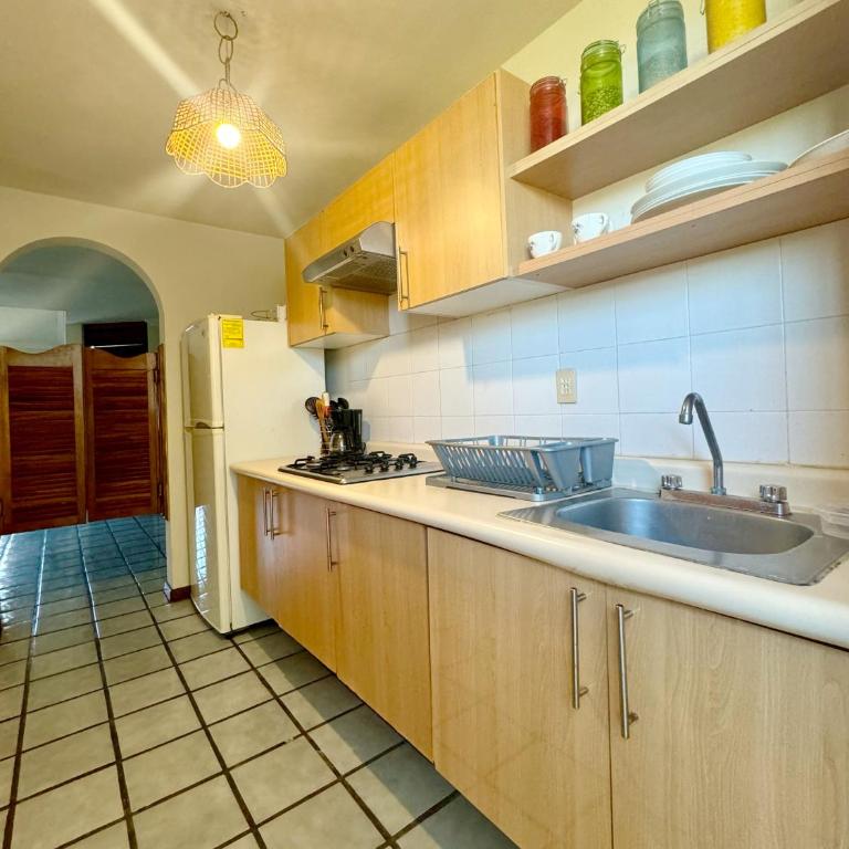 Acogedor departamento cerca de la playa - Two-Bedroom Apartment - 4