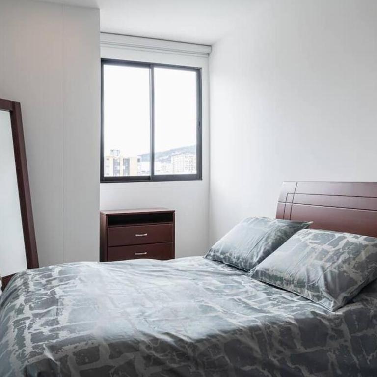 2BD Near Country Club & Unicentro Condo 45 - Apartamento de 2 dormitorios - 4