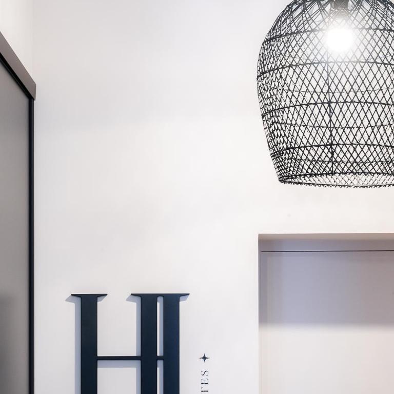 Host Inn Fancy Sūite - Appartement 1 Chambre avec Baignoire Spa - 23