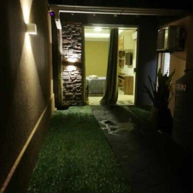 Cálida CASA para GRUPOS en Ciudad del Este a Pasos del Estadio 3 de Febrero - Five-Bedroom House - 2
