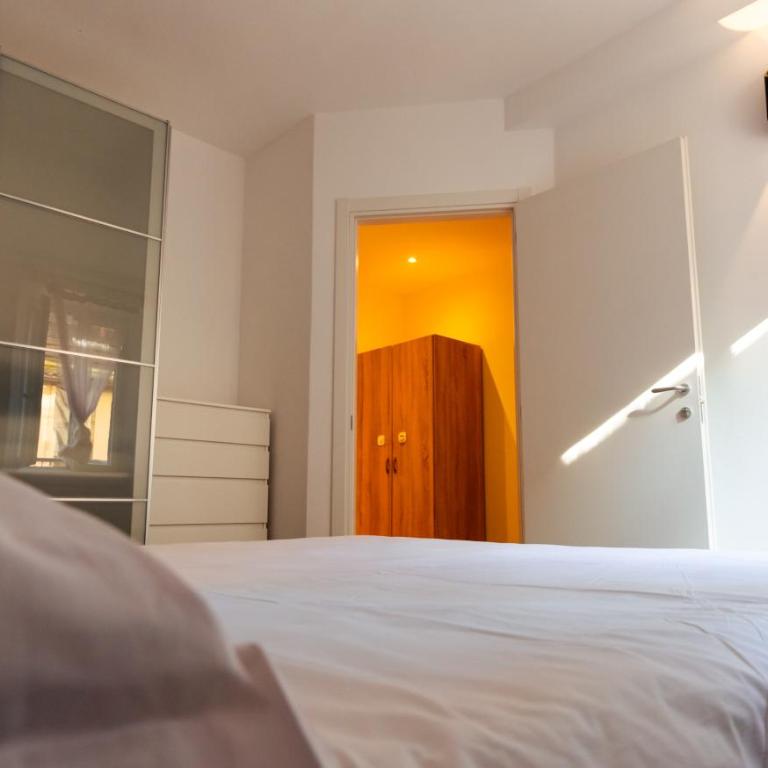 Exclusive apartment - Magritte Style - Appartamento con 2 Camere da Letto - 17
