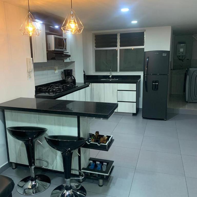 hermoso y nuevo apartamento en laureles - Apartamento con balcón - 13