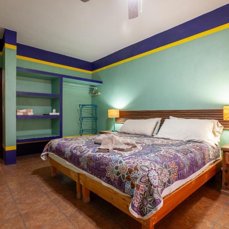 Casa Juarez B&B - One-Bedroom Apartment with Pool View No Breakfast - 7