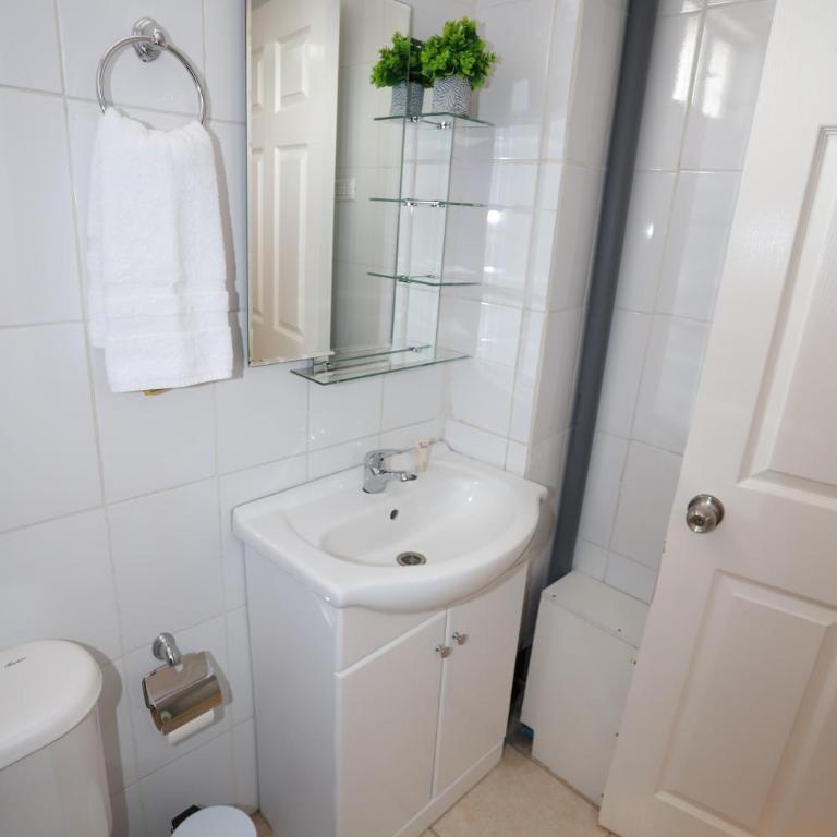 SALITRE SPA - Habitación Individual con baño privado - 5