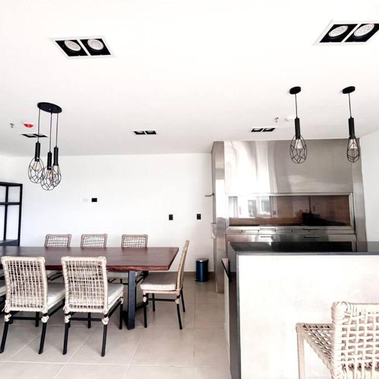 Molas, piso 12, piscina y cine - Apartamento de 2 dormitorios - 35