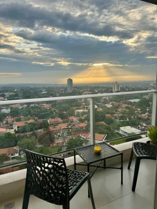 Piso 25, Lujo en Altura, Forum Molas - Apartamento de 1 dormitorio - 36