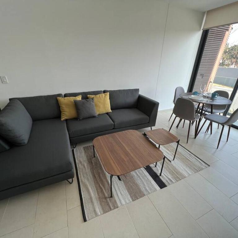 Latitud Puerta La Victoria 10 min from center - One-Bedroom Apartment - 2
