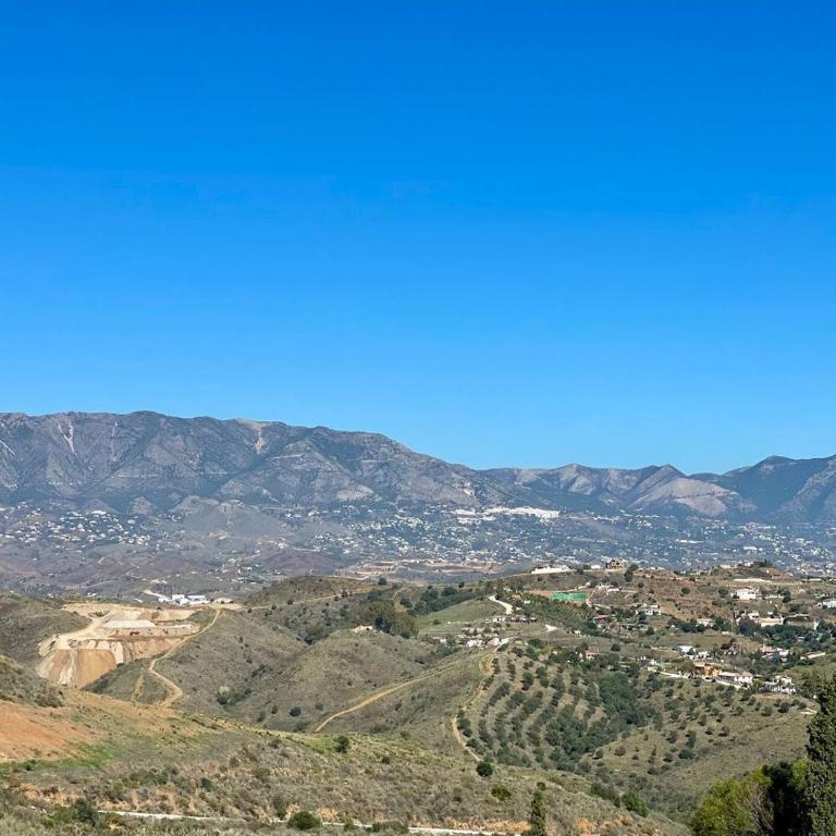 Magnificent Casa Cerro Colorado - Two-Bedroom Deluxe Apartment with Balcony - 8
