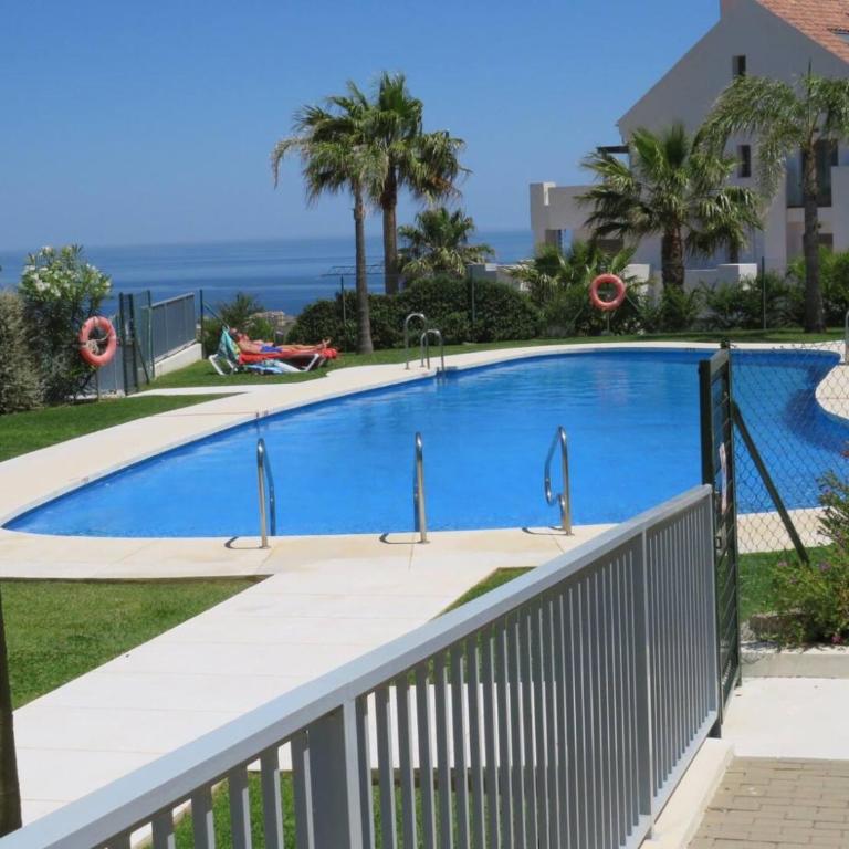 Magnificent Casa Cerro Colorado - Two-Bedroom Deluxe Apartment with Balcony - 2