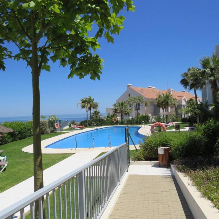 Magnificent Casa Cerro Colorado - Two-Bedroom Deluxe Apartment with Balcony - 15