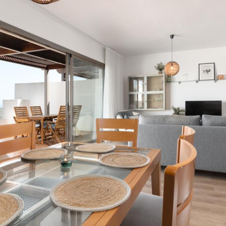 Magnificent Casa Cerro Colorado - Two-Bedroom Deluxe Apartment with Balcony - 40