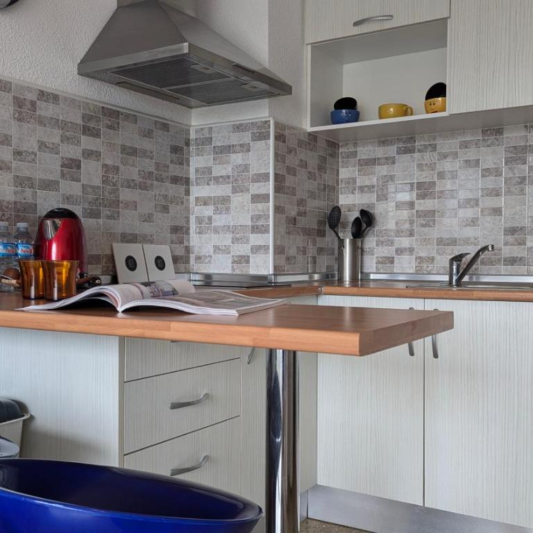 PINTOR SOROLLA sea view apartment - One-Bedroom Apartment - 5