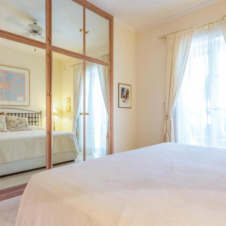 Amazing Home In Málaga - Seven-Bedroom Holiday Home - 17