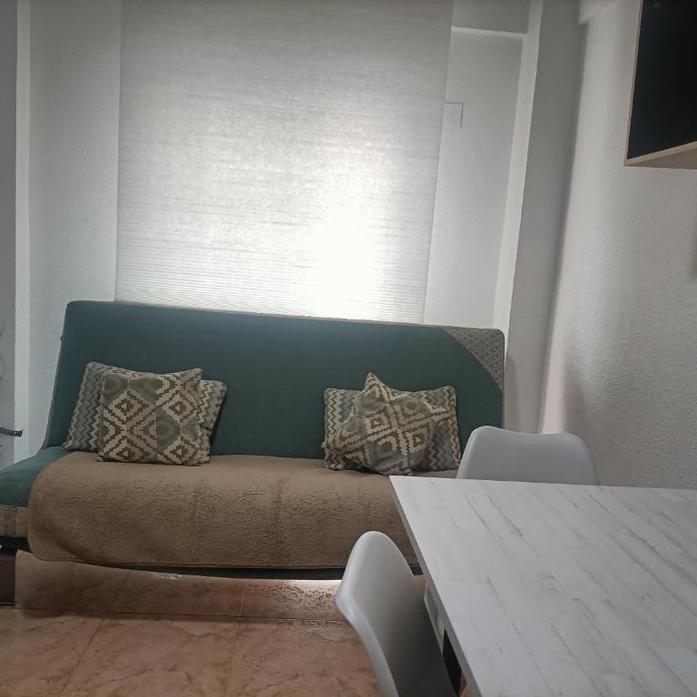 Apartamento Espacioso frente al Corte Ingles con plaza de garaje gratis - VU75 - Three-Bedroom Apartment - 12