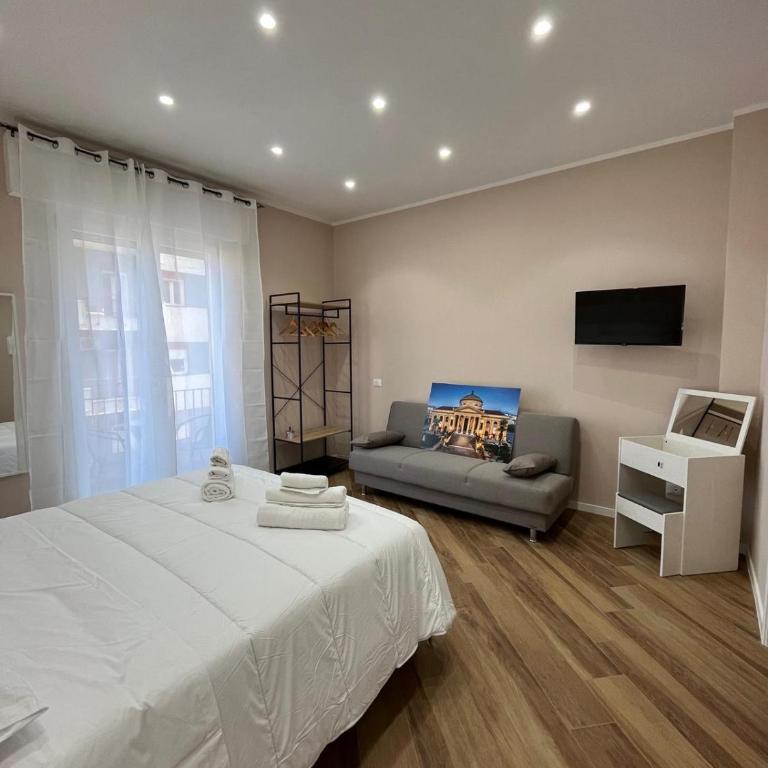 Casa Miriam 281 - Deluxe Double Room with Balcony - 4