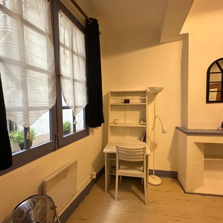 Chez Florence - Appartement T2 d au cœur du centre ville historique - Proche Cardeurs et Mairie - Apartment mit 1 Schlafzimmer - 20