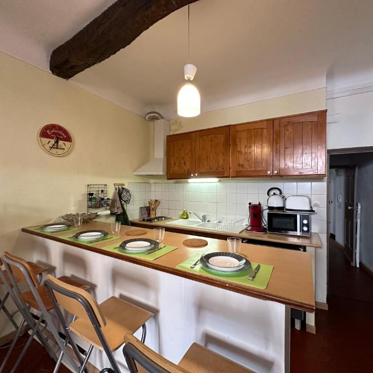 Chez Florence - Appartement T2 d au cœur du centre ville historique - Proche Cardeurs et Mairie - Apartment mit 1 Schlafzimmer - 15