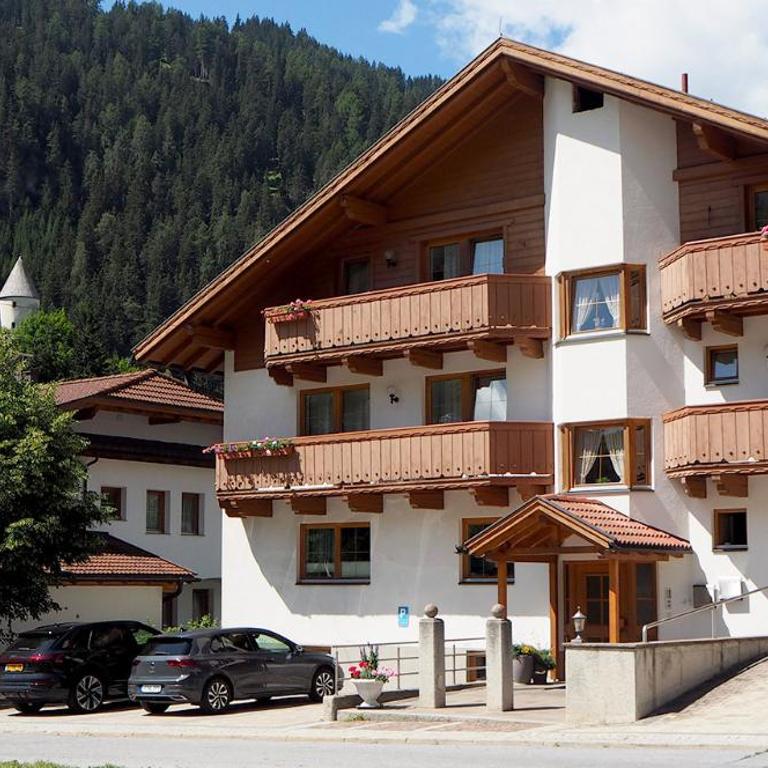 Valdafur Suites - Superior Apartment mit 2 Schlafzimmern - 1