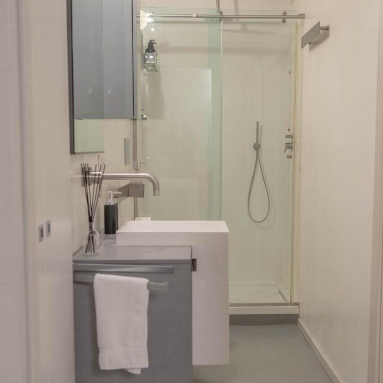 Luxury Stay Brera Duomo AC Metro - Appartamento con 2 Camere da Letto - 36