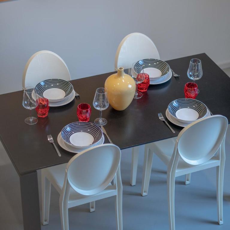 Luxury Stay Brera Duomo AC Metro - Appartamento con 2 Camere da Letto - 92