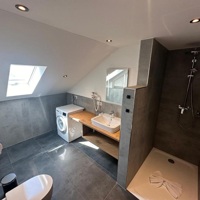 Landgasthaus zum Kreuz GbR - Apartamento con balcón - 5