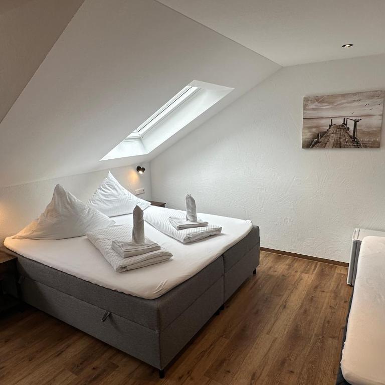Landgasthaus zum Kreuz GbR - Habitación Doble Estándar - 4