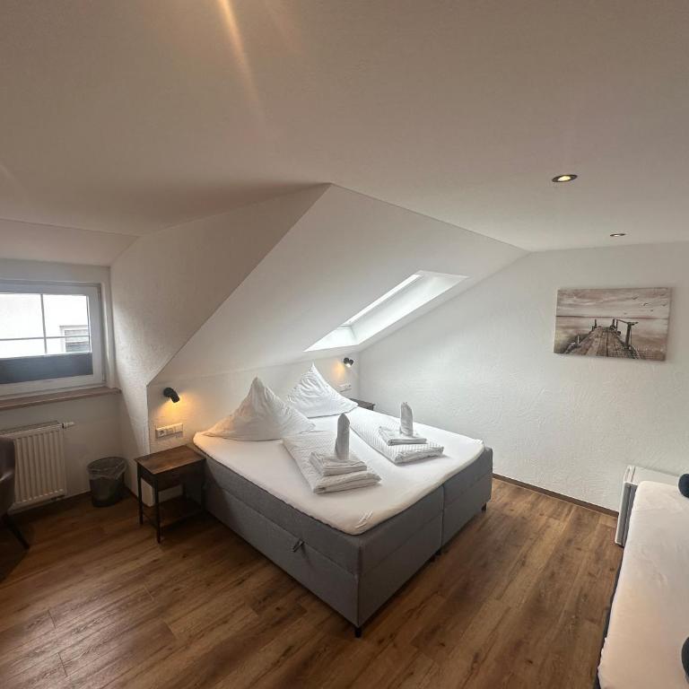 Landgasthaus zum Kreuz GbR - Habitación Doble Estándar - 2