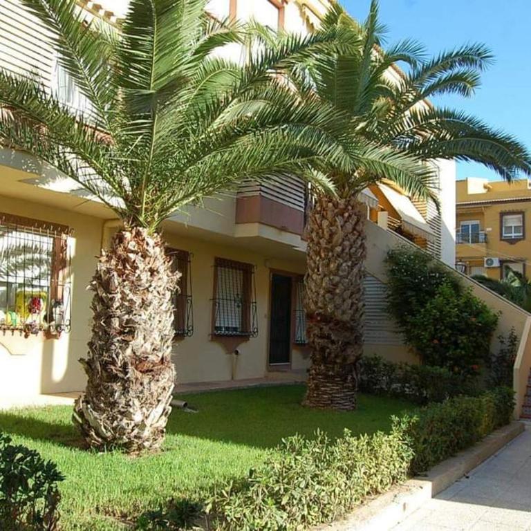 Все что нужно, всегда рядом - Apartamento de 2 dormitorios con terraza - 1