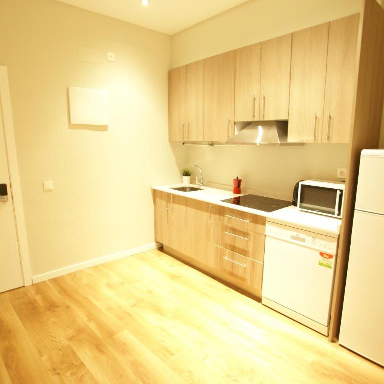 dPLACE To Be - Luxury Apartment in Historic Center - Two-Bedroom Standard Apartment - 12