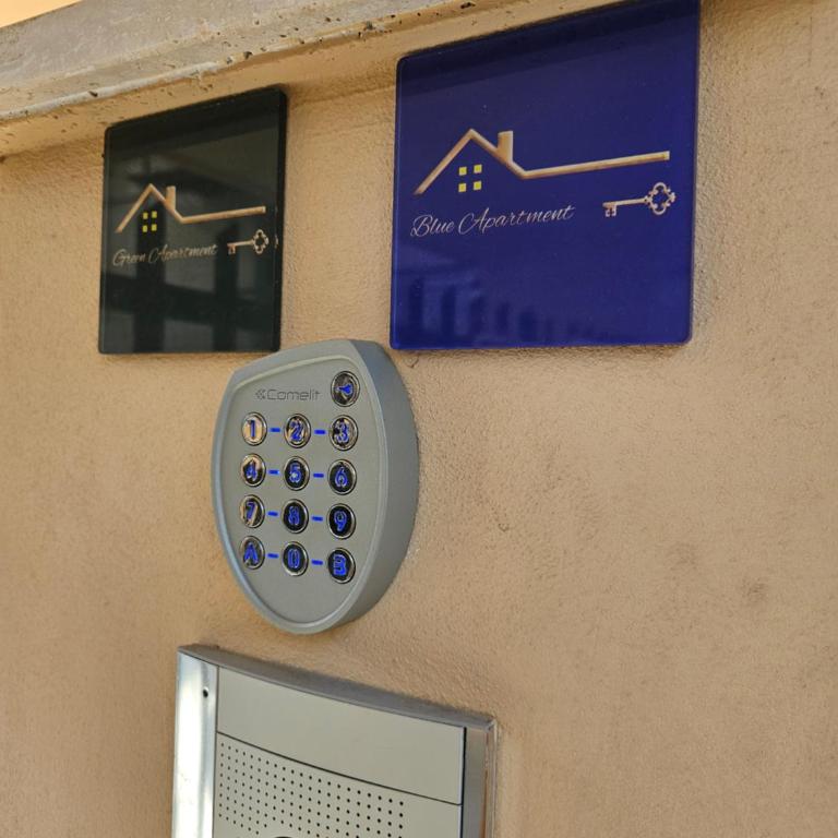 Green and Blue Apartment - Metro C, Free Parking and Wifi - Appartement 2 Chambres - 25