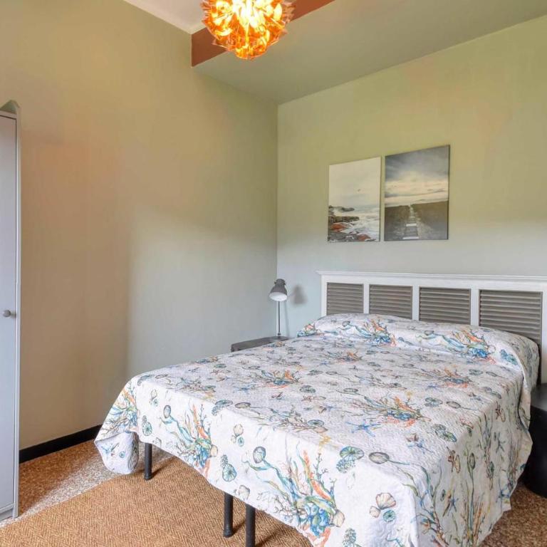 2 Bedroom Stunning Apartment In Camogli - Two-Bedroom Apartment - 4