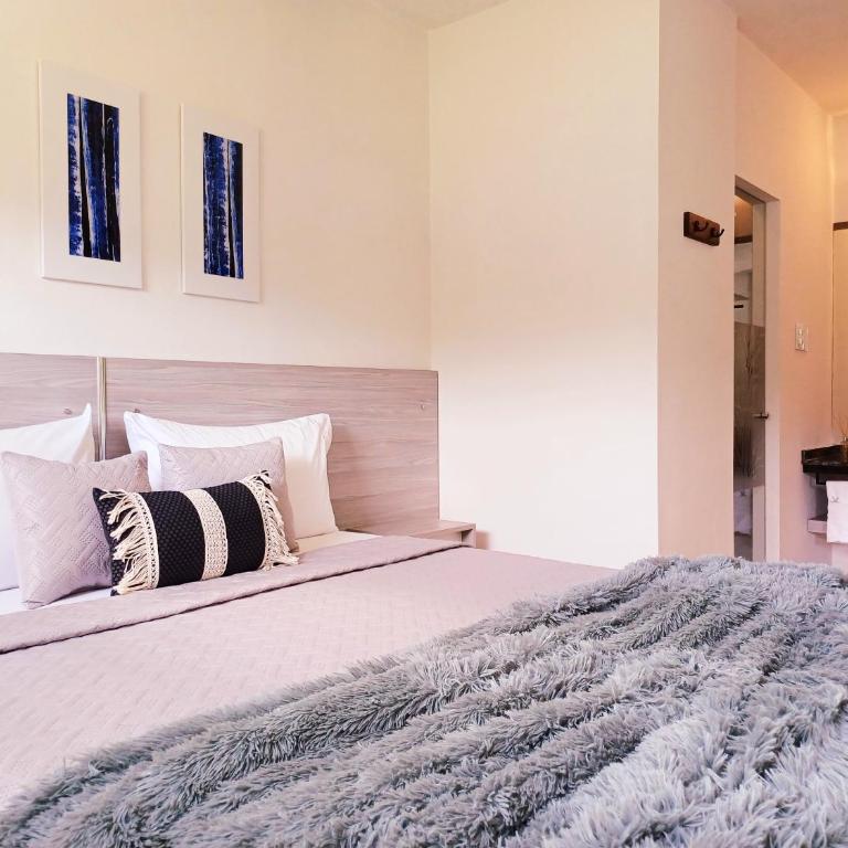 4 AVES - Exclusivo para parejas - Reinamora - Casa con 1 dormitorio - 4