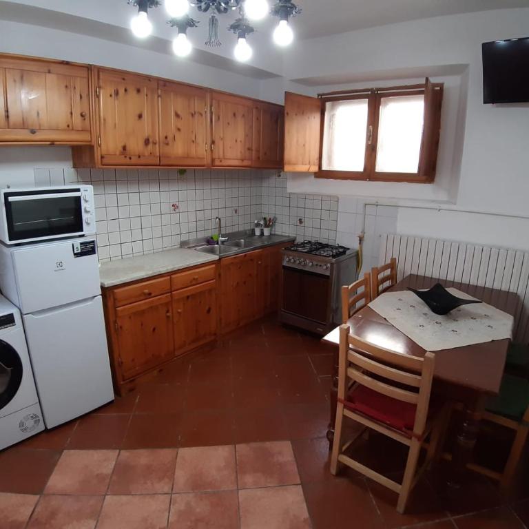 casa tata fino a 6 posti letto - Two-Bedroom Apartment - 4