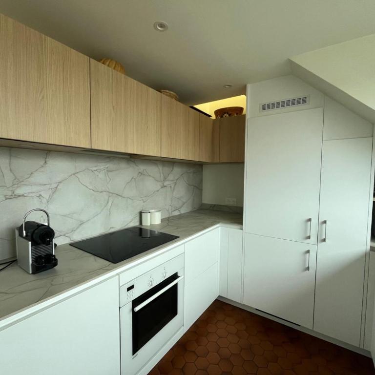 145m² city center 4 bedrooms view of the Cathedral - Appartement - 9