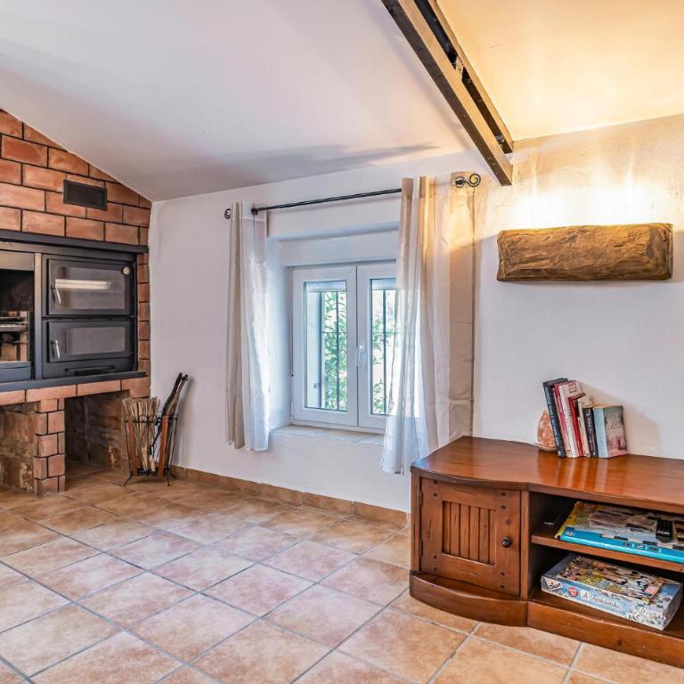 Awesome Home In Torrox With Wifi - Four-Bedroom Vacation Home - 1