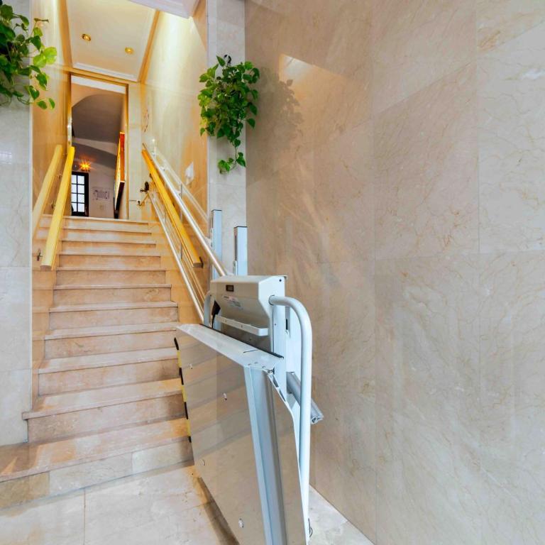 Piso luminoso2H/2B Barrio Salamanca Berlany España - Two-Bedroom Apartment - 13