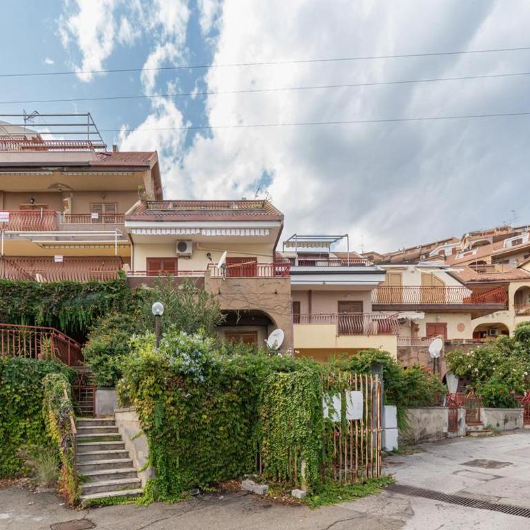 Bright and Panoramic Two-Room Apartment - Appartamento - 3