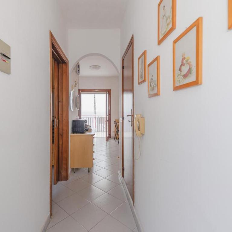 Bright and Panoramic Two-Room Apartment - Appartamento - 11