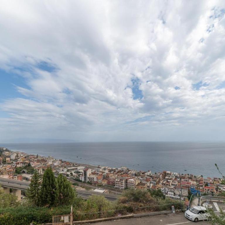 Bright and Panoramic Two-Room Apartment - Appartamento - 46