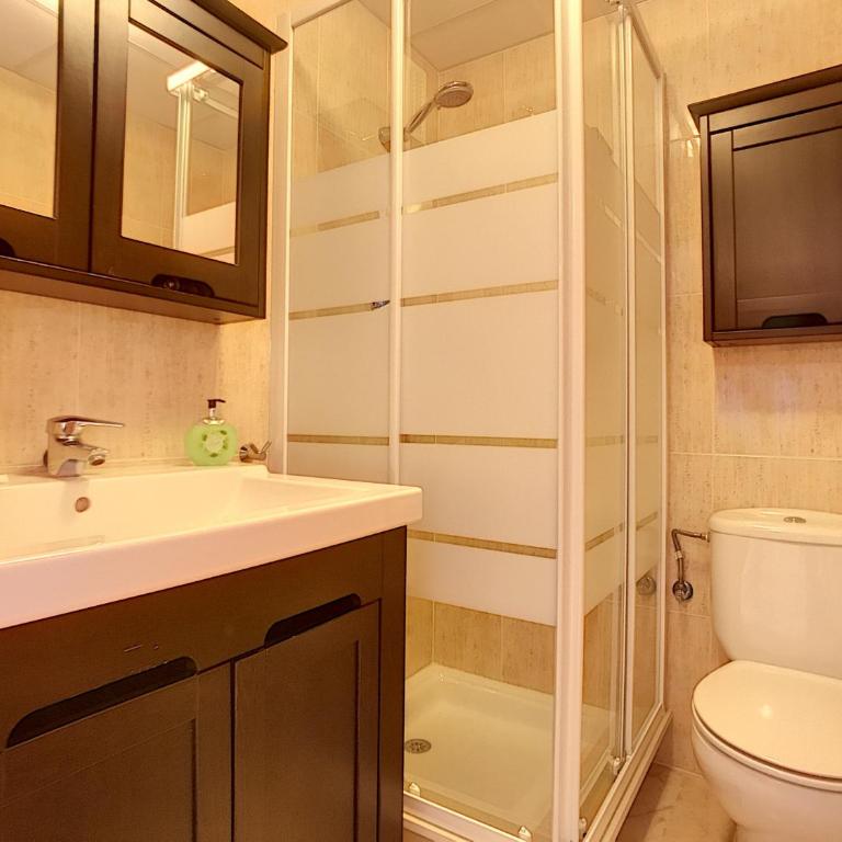 2239-Lovely 2 bedrooms with pool and paddle court - Apartamento de 2 dormitorios - 13
