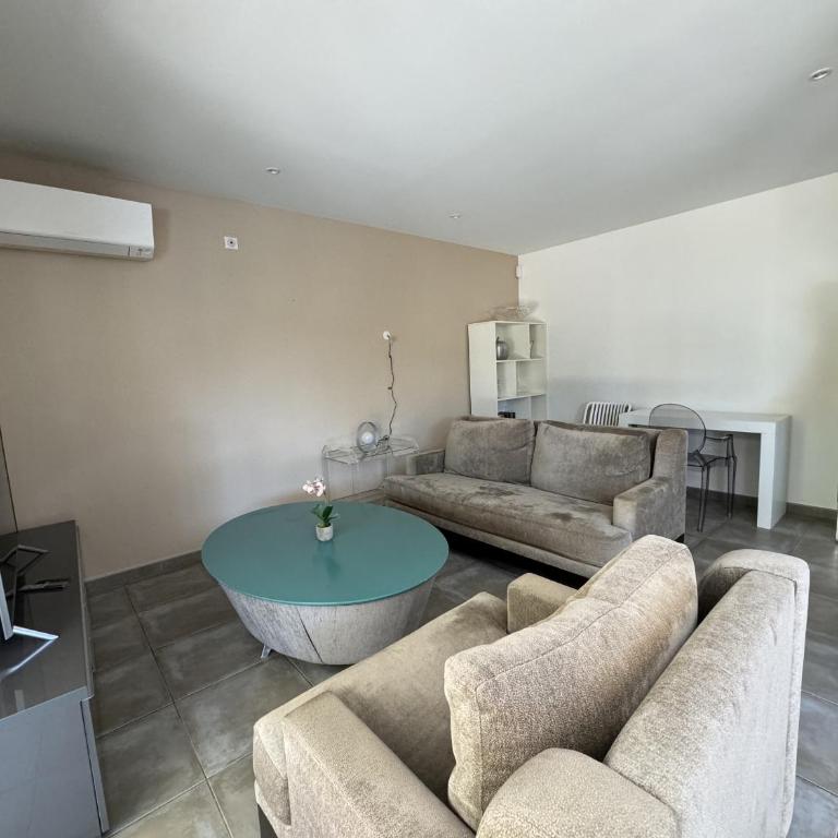 Sète, Belle villa avec piscine ! - Villa avec Piscine Privée - 1
